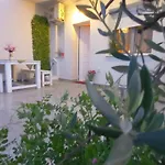 Appartement Maja House II *