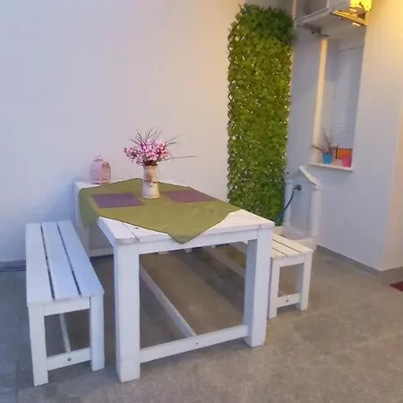 Maja House Ii Apartamento
