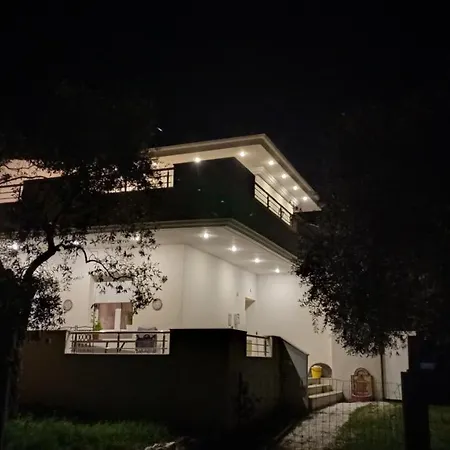 Maja House II
